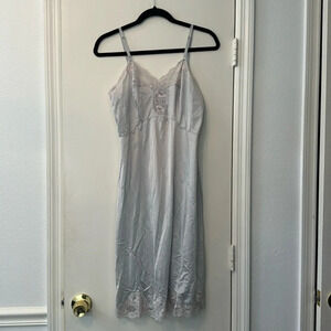Vintage Dixie Belle Greyish/Blue Lace Chemise Nightgown Dress Size 34
